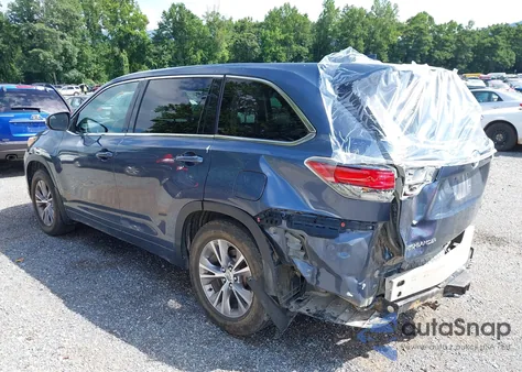2015 Toyota Highlander Le Plus V6 from USA, damaged, VIN 5TDBKRFH5FS163575
